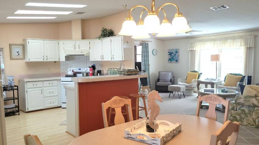 2237 Meadowlark Place a Lake Wales, FL Mobile or Manufactured Home for Sale